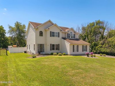 6 Mallard Drive, Rexford, NY, 12148