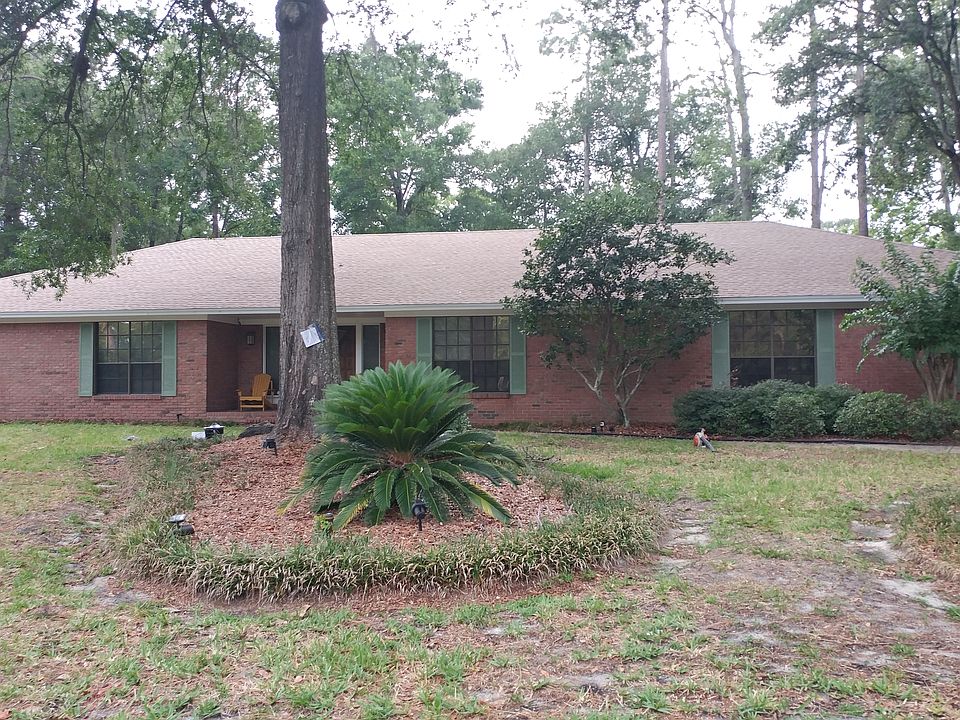 1st image of 2188 Foxwood Ct