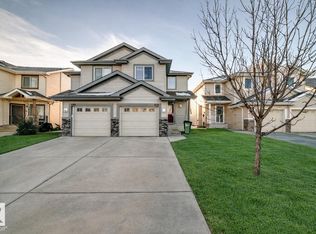 1285 Cunningham Dr SW, Edmonton, AB T6W 0R7