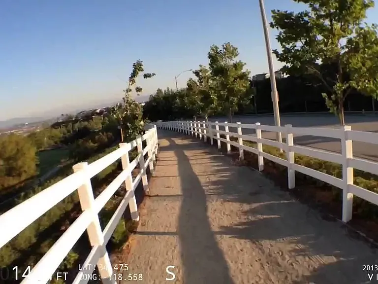 Bernardo Way — Photo 14