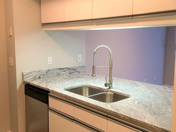 3rd image of 5712 Apricot Ln