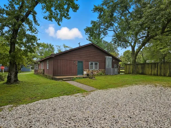 626 S Center St, Granby, MO 64844