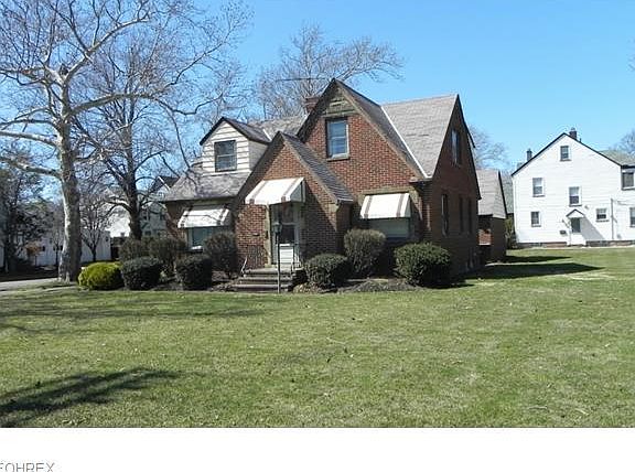 5th image of 21101 Lake Shore Blvd