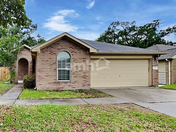 113 N Heritage Oaks Dr