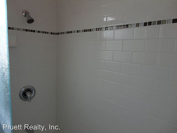 5th image of 2030 Cable St