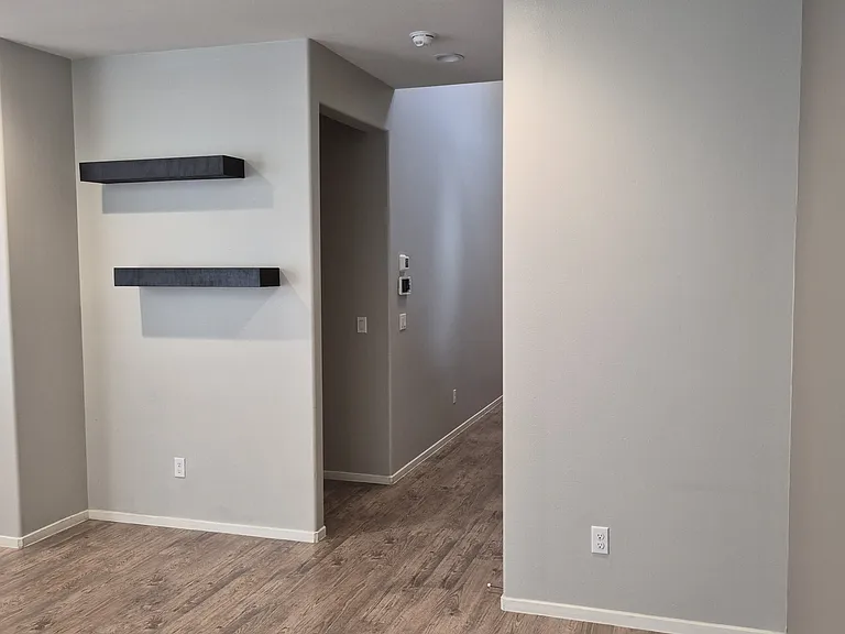 24292 Bay Laurel Ave — Photo 32