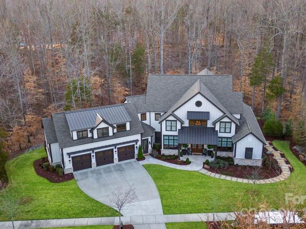 17416 Gillican Overlook Rd, Davidson, NC 28036