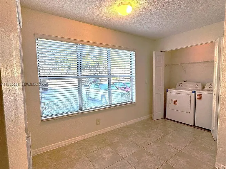 3420 Pinewalk Dr N #713 — Photo 3