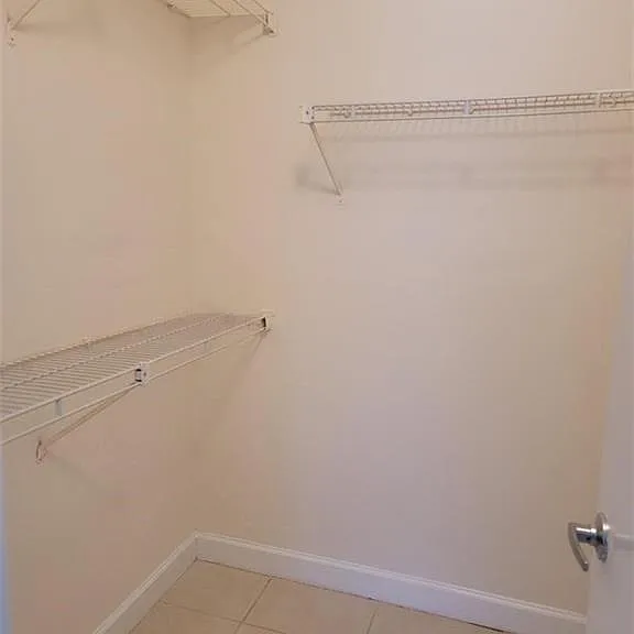 190 Santa Clara Dr #4 — Photo 8