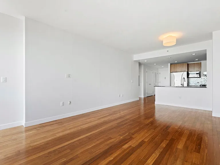 25 Hudson St #805 — Photo 10