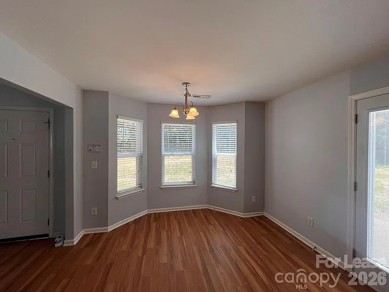9505 Drains Bay Ct — Photo 14