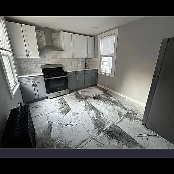 1st image of 86 Irving St #1A
