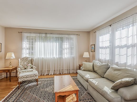 2025 Mill Plain Road