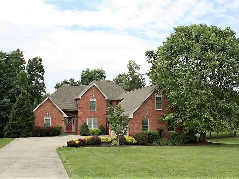 1st image of 296 Stoney Ln
