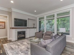 1038 Fox Hill Ln SW, Rochester, MN 55902