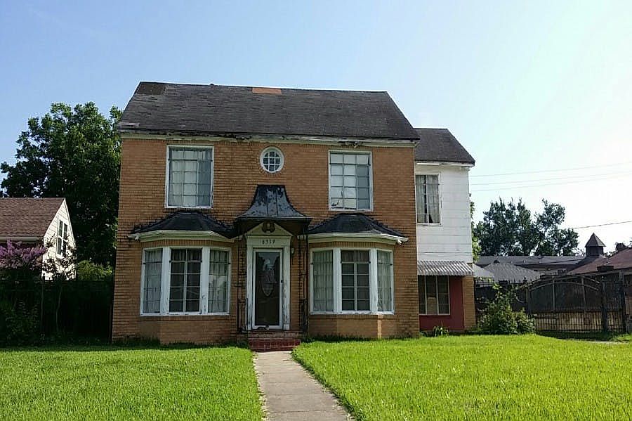 1st image of 6519 Country Club Dr
