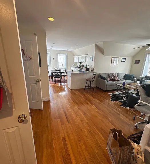 163 Willow Ave #3 — Photo 4