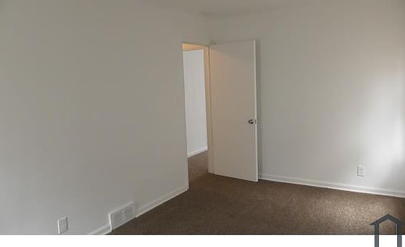 4th image of 18459 Hoover Ave