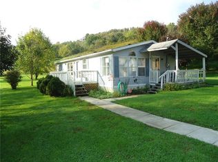 411 Sugar Run Rd, Waynesburg, PA 15370