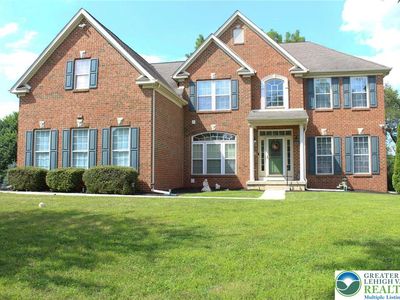 3251 W Fairview St, Allentown, PA, 18104