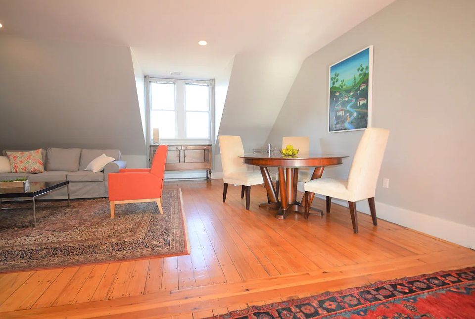 1st image of 340 Broadway St #3