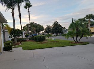 10731 Collar Dr, San Antonio, FL 33576