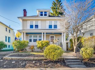 39 Fairlawn St, West Hartford, CT 06119