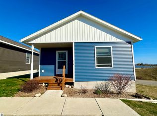 1116 Basil Pl, Traverse City, MI 49696