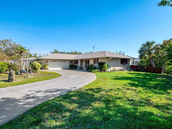 6146 Rockefeller Ave, Sarasota, FL 34231