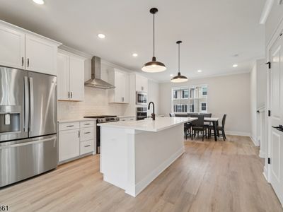 10 Fernandez Ln, Wharton, NJ, 07885