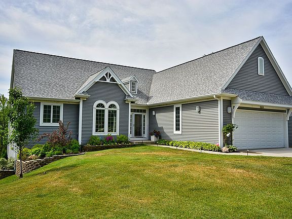 2nd image of 11604 Bradley Dr