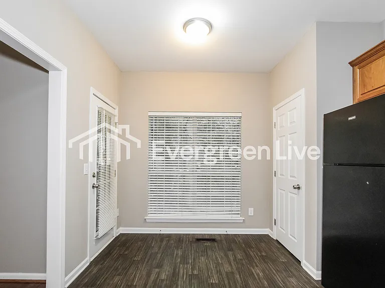 145 Hunter Hills Dr — Photo 5