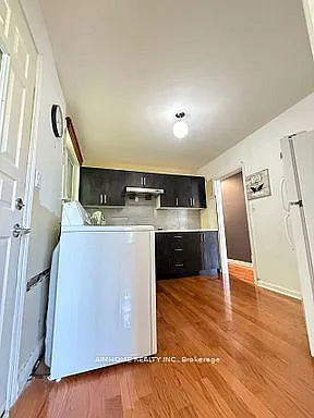 256 Patricia Ave #MAIN — Photo 10