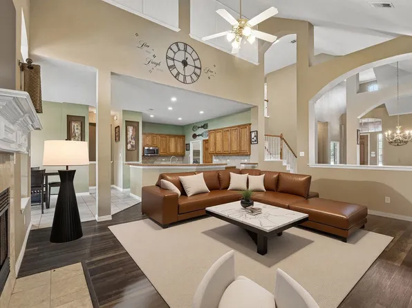 4315 Palmer Dr, Mansfield, TX 76063