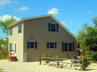 11 Hole In The Wall Rd, Wilmington, IL 60481