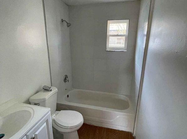 jacksonville-florida-154628239 picture