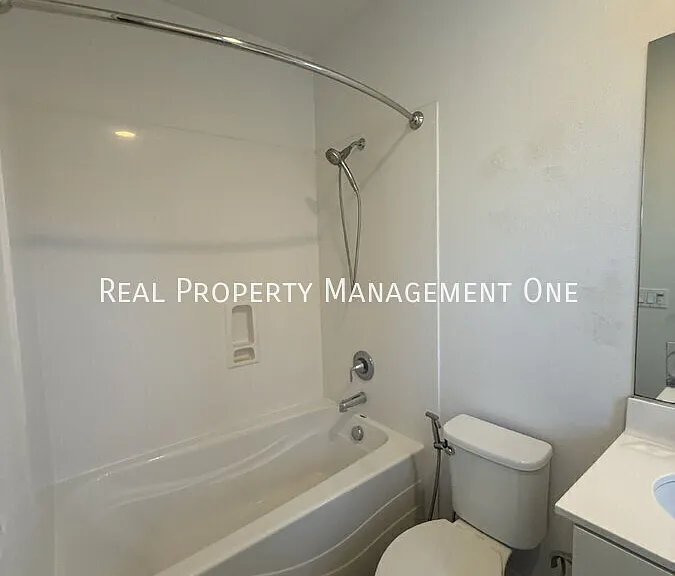 3965 Portola Cmn #2 — Photo 19