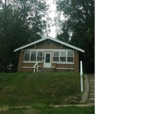 1714 W 15th St, Sioux City, IA 51103