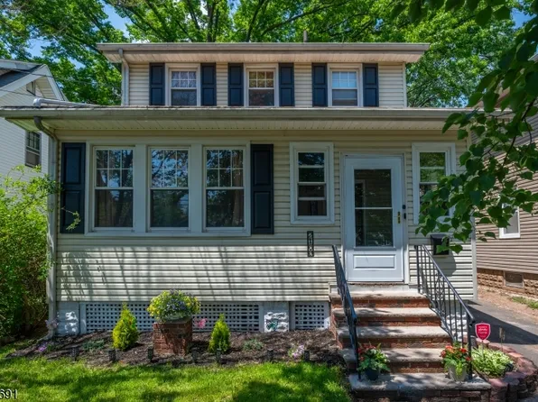 2160 Allen St, Rahway City, NJ 07065