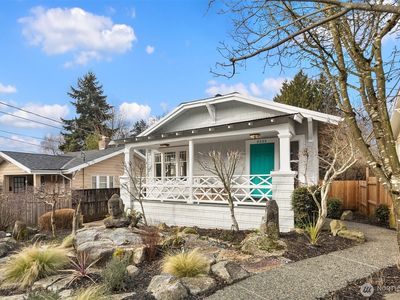 5555 30th Avenue NE, Seattle, WA, 98105