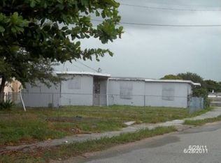 1800 Service Rd, Opa Locka, FL 33054