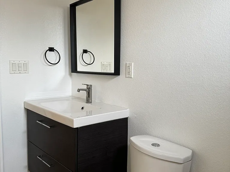 847 W Gage Ave #1 — Photo 11