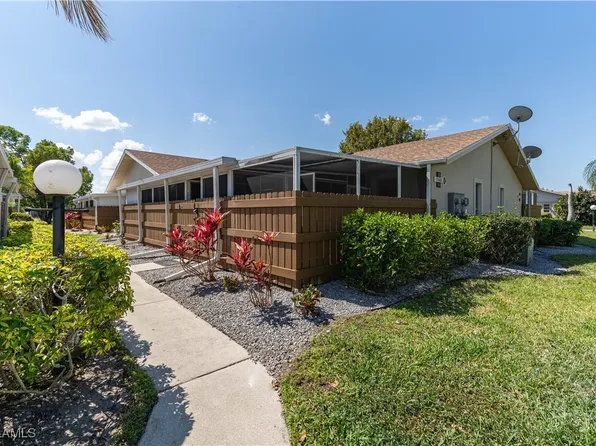 15600 Crystal Lake Dr APT 101, North Fort Myers, FL 33917