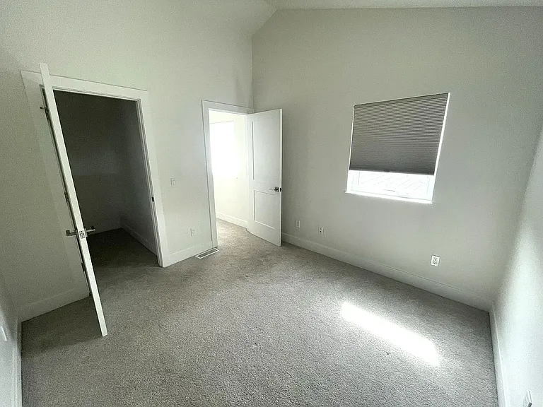 4264 Ripple Ln — Photo 13
