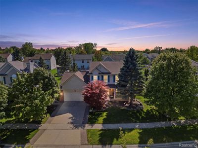 387 Natanna Dr, Howell, MI, 48843