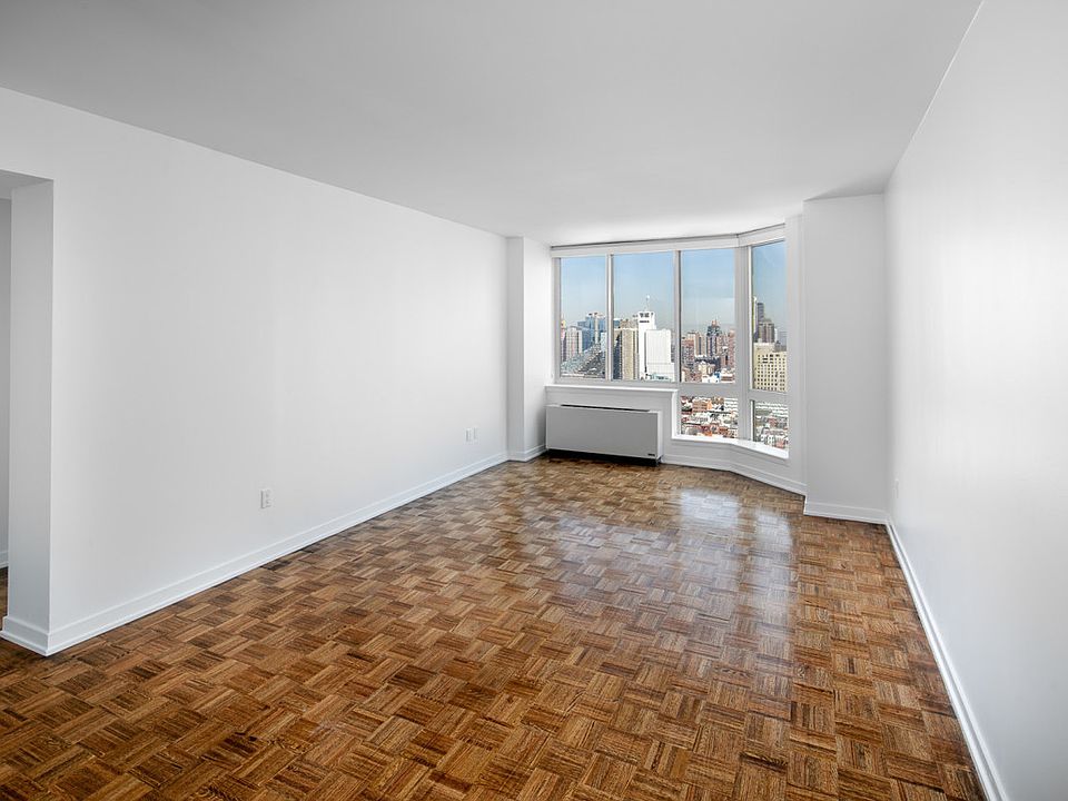 1st image of 420 W 42nd St APT 31D