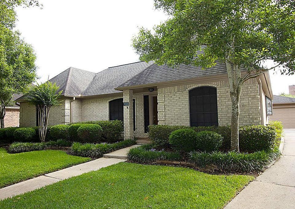 PERRY BUILT EXECUTIVE SERIES HOME IN STEPHENS GRANT