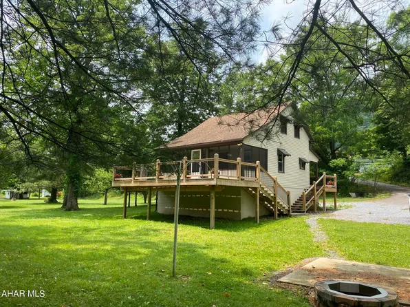 136 Pump Station Rd, Bedford, PA 15522