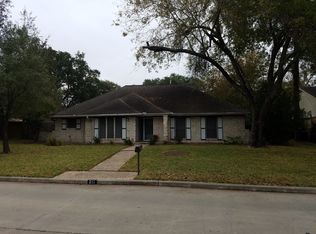 211 Rennie Dr, Katy, TX 77450