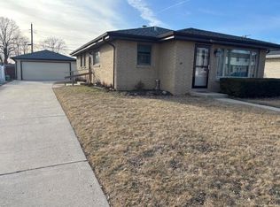 5637 S 29th St, Milwaukee, WI 53221